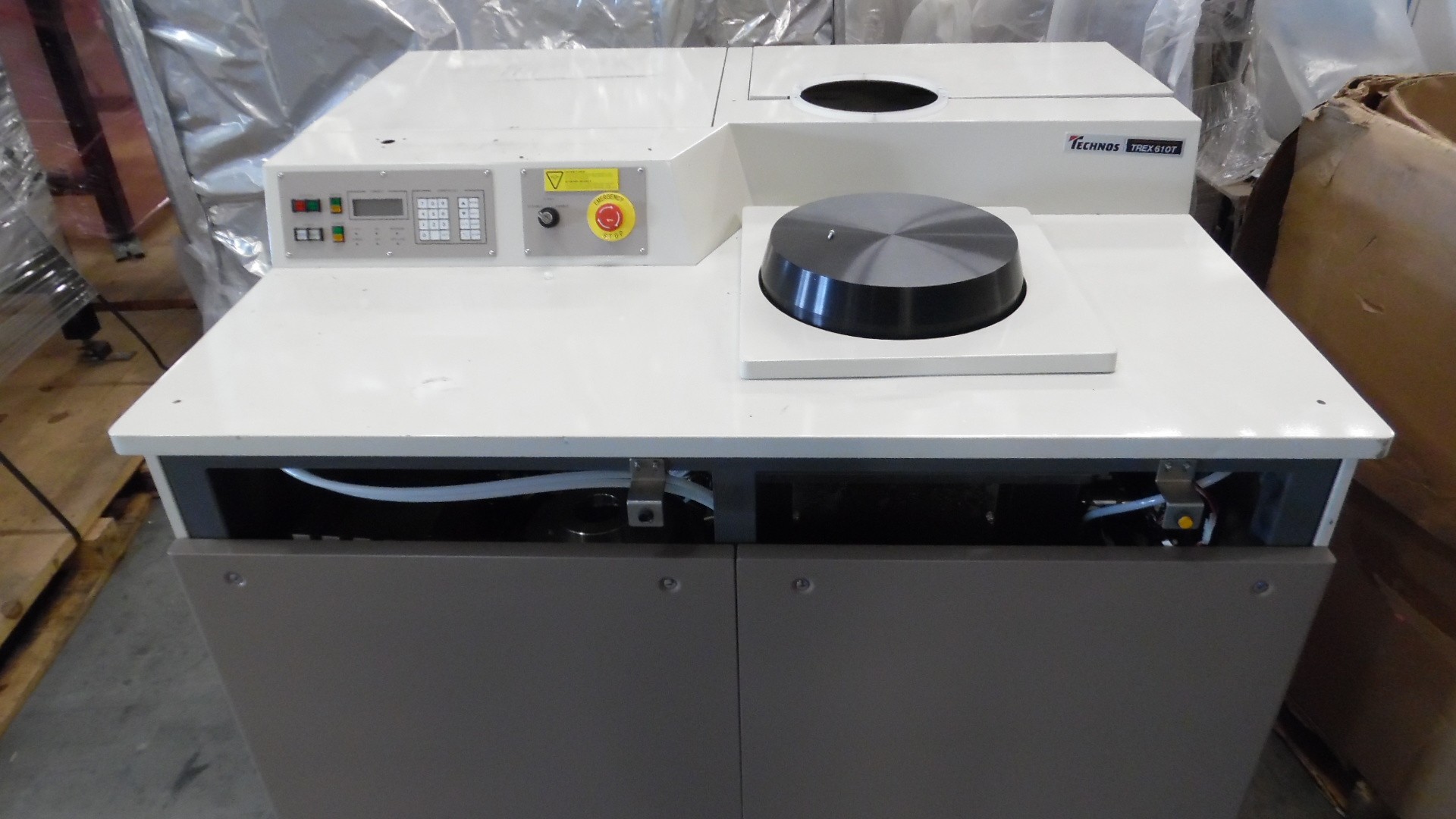 Technos TREX 610T Total Reflection X-Ray Flourescence Spectrometer